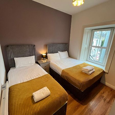 דירות גלוואיי Latin Quarter Townhouse מראה חיצוני תמונה