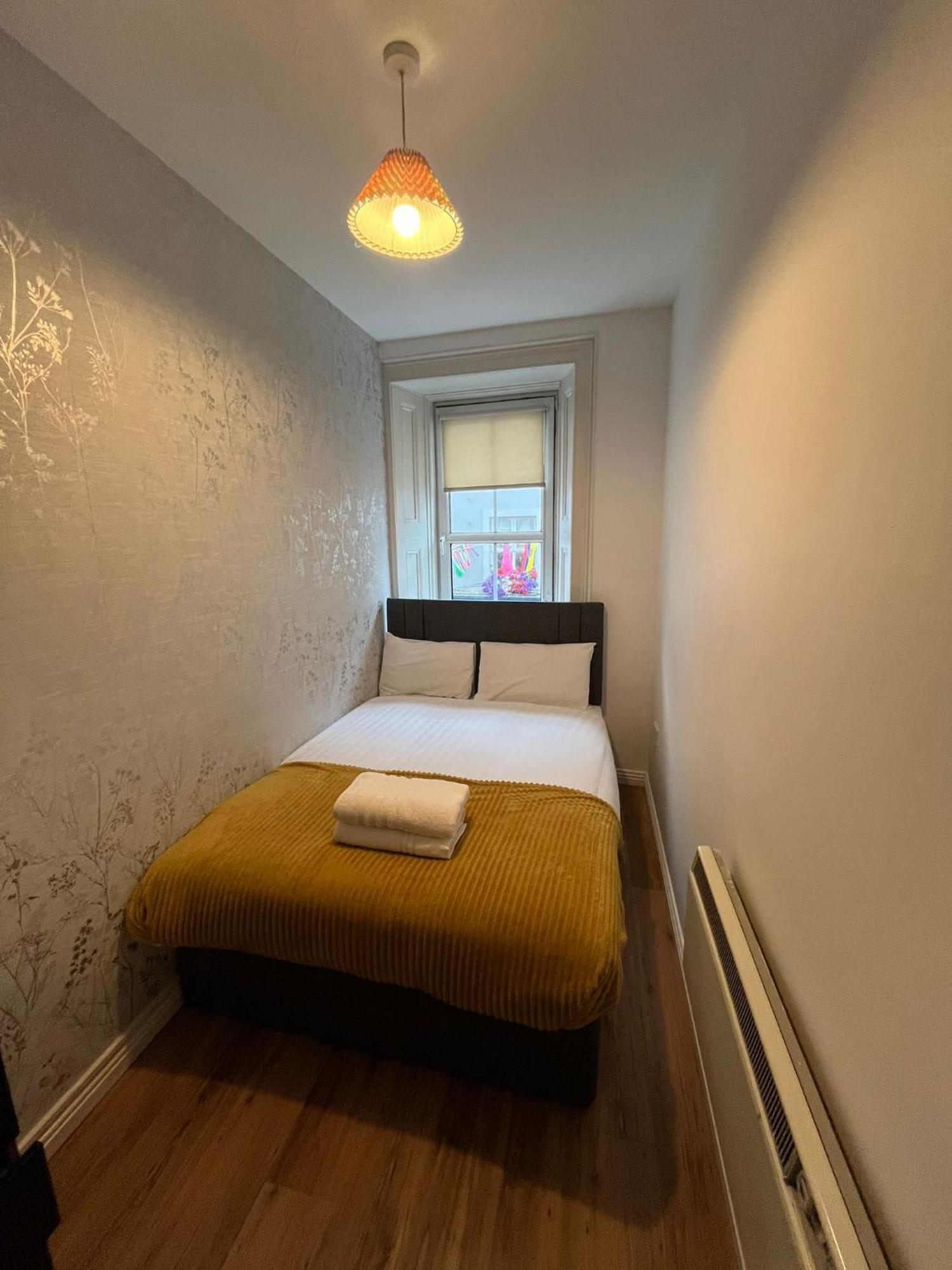דירות גלוואיי Latin Quarter Townhouse מראה חיצוני תמונה